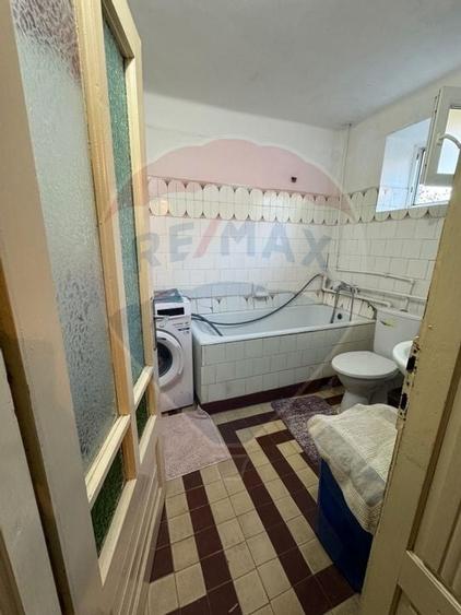 Casa / Vila cu 7 camere de vanzare in zona Central - 36