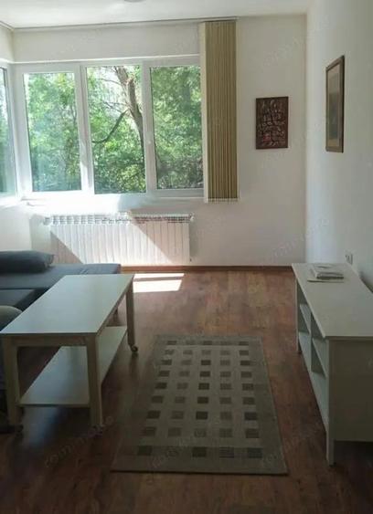 De inchiriat garsoniera in zona Dambovita - 5