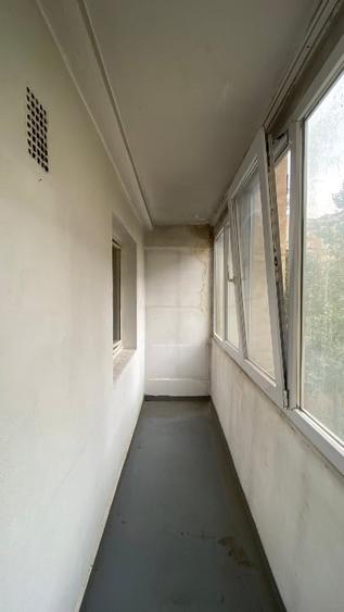 Apartament cu 3 camere în Tineretului