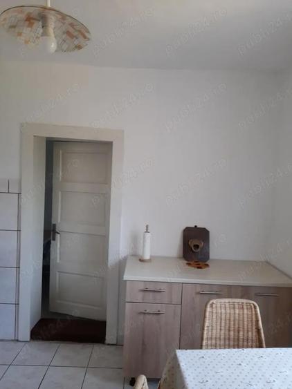 Vand casa in Sebi? Arad, cu 4 camere, bucatarie, baie. - 2