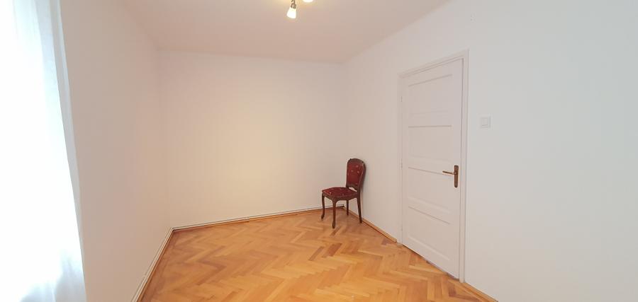 Vand apartament de 3 camere,etaj 1,zona Calea Dumbravii -Dioda - 5