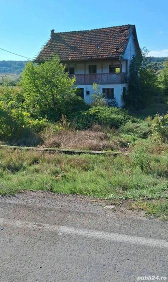 Casa Ciochiuta Cu teren - 1