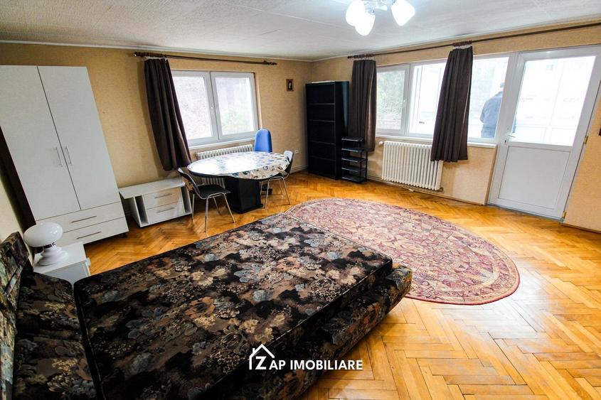 Apt 1 camera - 7 noiembrie - etaj 2 - 2