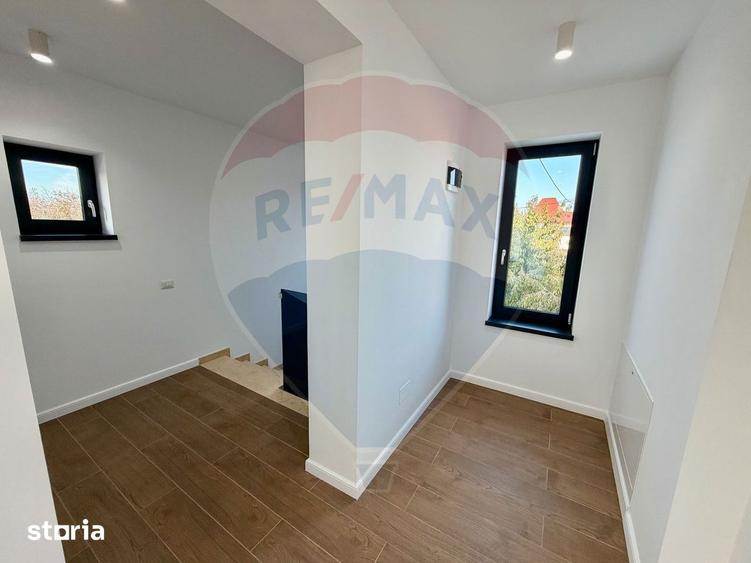 Casa / Vila cu 4 camere de vanzare in zona Dedeman - 15