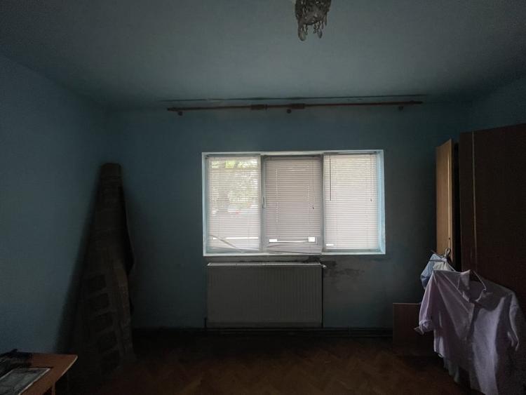 Apartament cu 3 camere si garaj, decomandat, parter - 3