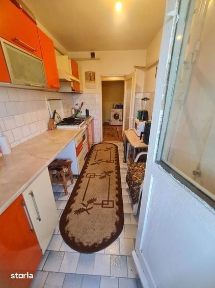 Vind 2camere decomandate etaj 3 zona isharo - 7