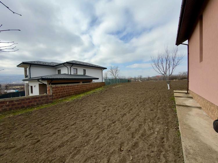 Casa P+1, 173 mp utili, teren 1220 mp la gri 5 min Tatarasi la intrare Holboca - 5