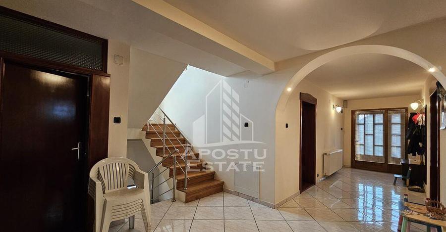 Vila de vanzare in Ghioroc - 10