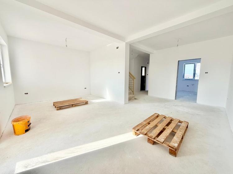 Duplex 4 camere cu asfalt - Cartier Serena 1 - Mosnita - 11