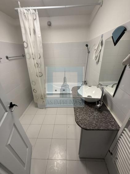 Casa 10 camere, 5 bai, 380 mp teren - zona Astra - 20