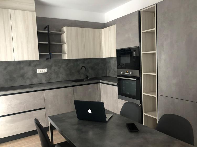 Apartament cu 2 camere decomandat, mobilat în Aviației