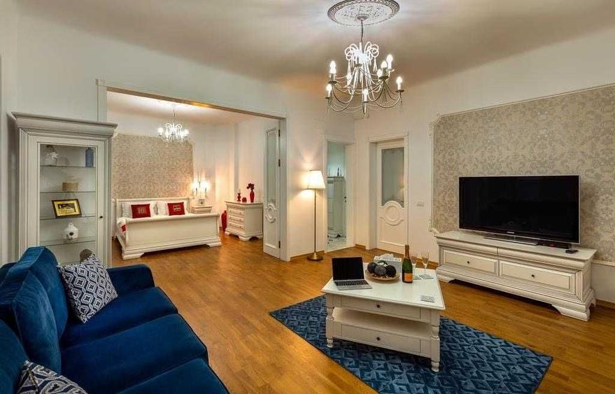 Apartament 3 camere Lux la 2 minute de metrou Universitate - 1