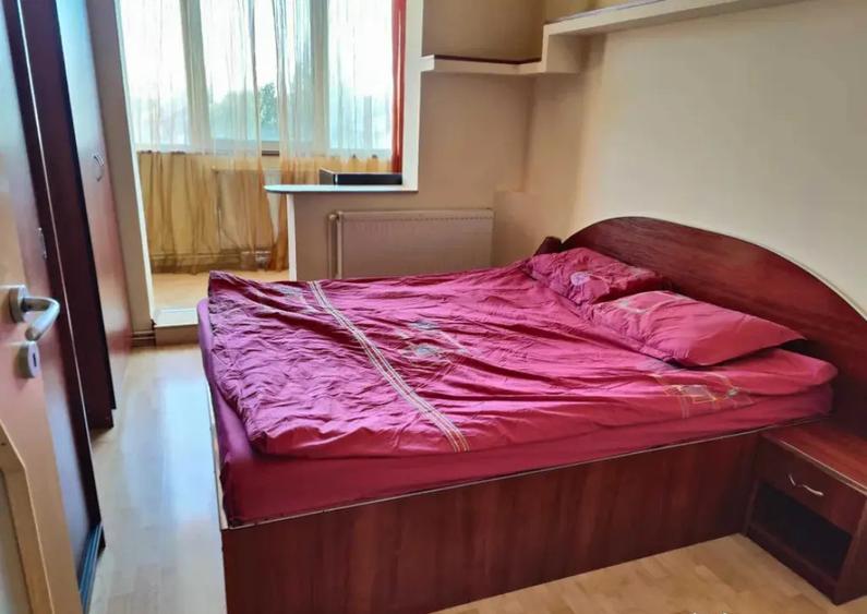 Apartament cu 3 camere 60 mp, etaj intermediar, bloc cu lift - 1