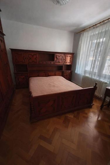 Apartament 4 camere | 2 băi | zona Cornișa parter inalt - 9