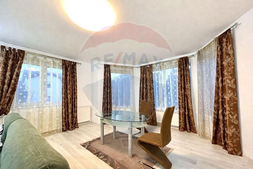 Casă Vilă cu 4 camere de închiriat Boreal Tomis Plus - 2