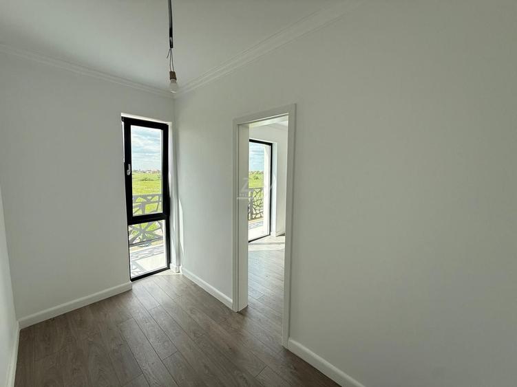 Drumul Boilor. Despartit prin camera tehnica. Toate utilitatile. - 7