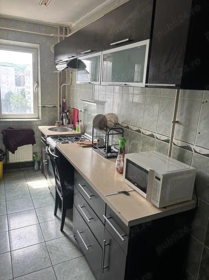 O camera mare libera in apt 3 camere Mircea pentru baiat - maxim 30 ani - 7