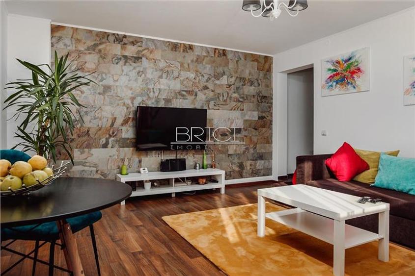 Apartament cu 2 camere, cu Parcare, Livada Postei, Centrul Istoric - 3