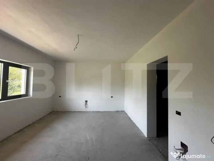 Casa plan parter, zona Narciselor 2 - 4