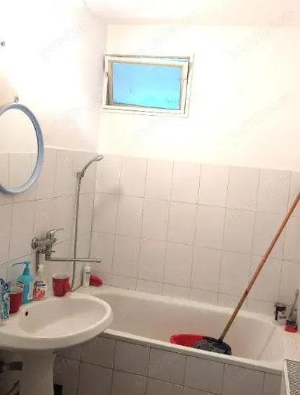 Spatiu Comercial Calea Bucuresti 57 ,parter stradal ,vitrina 3 ml, zona circulata 135000 euro - 7