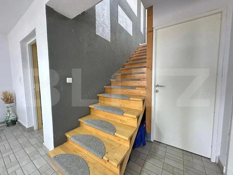 Casa individuala cu panorama asupra Devei ?i Mun?ilor Retezat teren generos - 9