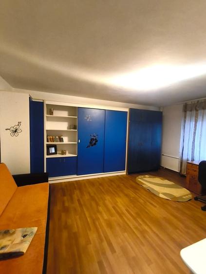 13 Septembrie - Parc Sebastian – Garsoniera – Loc parcare inclus – 350 EUR - 1