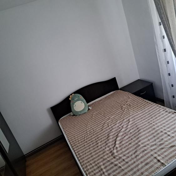 Inchiriez apartament 2 camere - 1