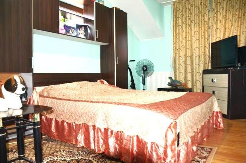 La doar 7 km fata de oras! Vanzare Casa P+M Targoviste - Exterior est. - 7