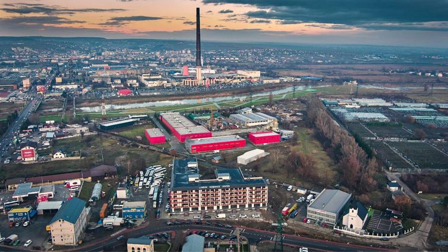 Vand/ inchiriez Spatii comerciale 70mp-1400mp! - 3