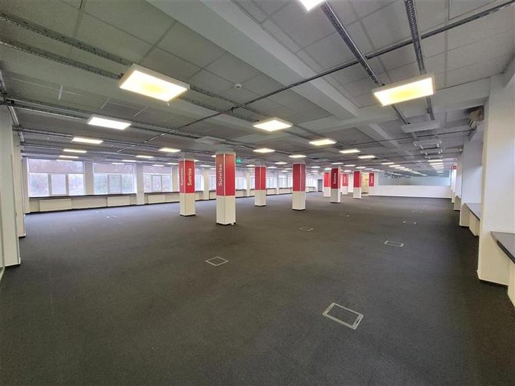 Vanzare cladire pretabil clinica - Republica - 4