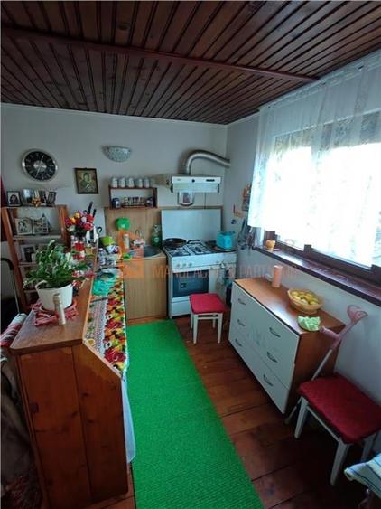 EXCLUSIVITATE! Casa+teren si cabana de lemn zona Naeni - 11