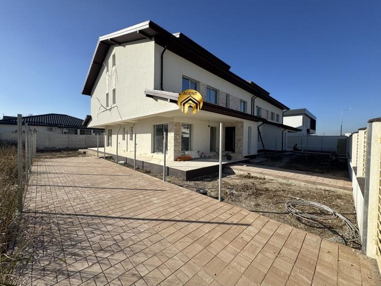 Vila 5 camere P+1+M - Complex Nou - Aproape de DN1 - 1