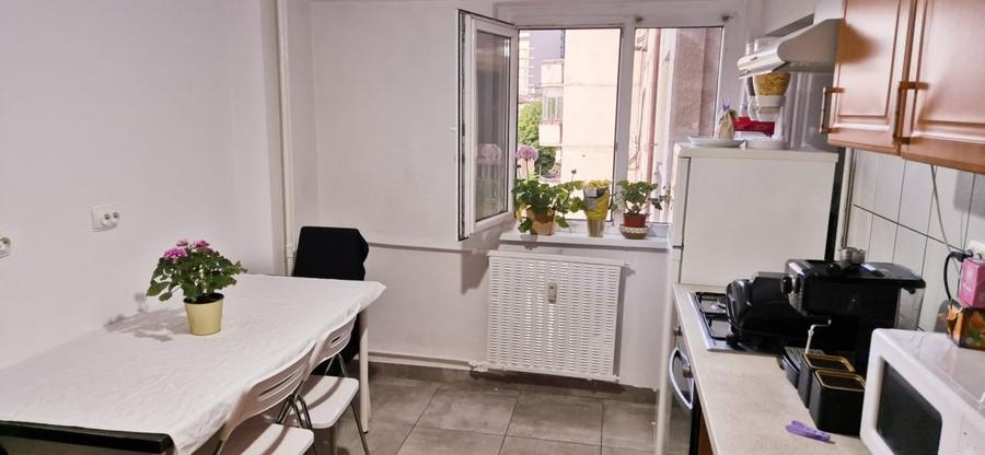 Unirii-Coposu | 3 Camere | 2x Bai | Balcon | 5 Min Metrou - 9