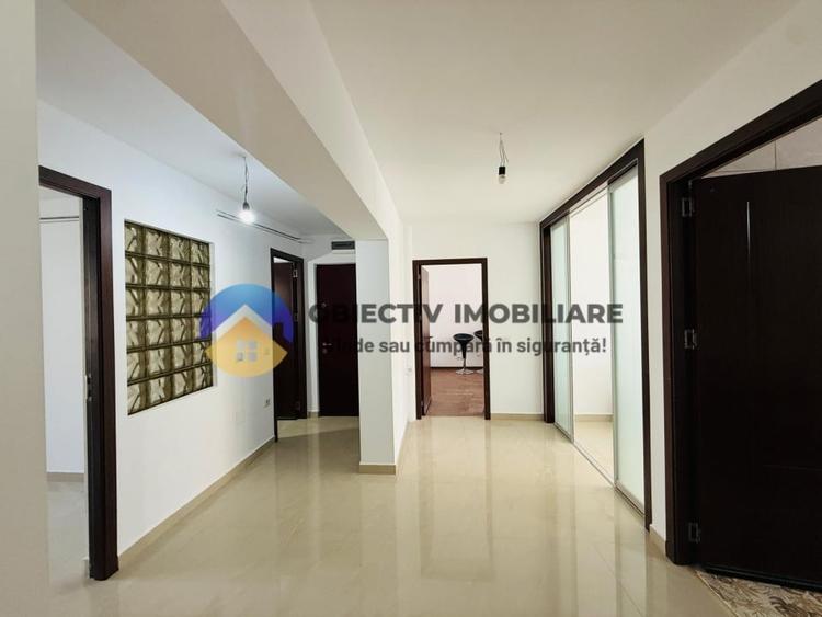 Apartament 4 camere/2 bai/3 balcoane Calea Romanului - 1