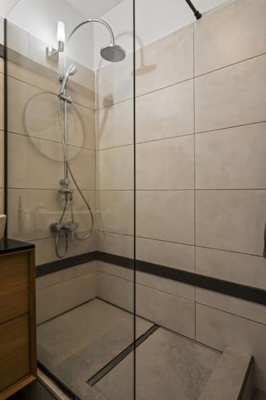 Apartament modern  in bloc nou + loc parcare , langa statia  metrou Mihai Bravu - 11