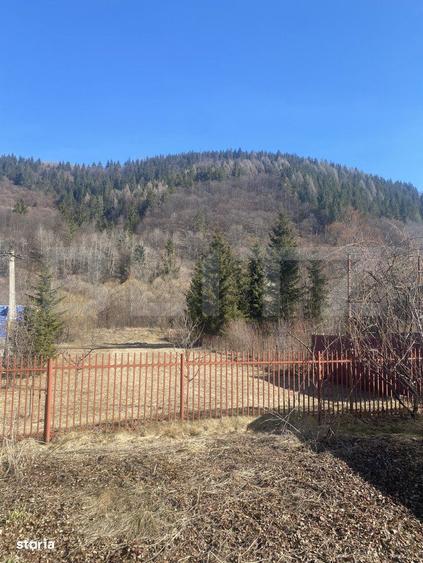 Casa de vanzare, cu 6 camere, 300 mp, spatioasa, in Campulung Moldoven - 10