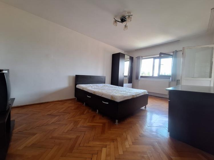 Oportunitate! Apartament cu 3 camere- bloc izolat termic- Lipovei - 5