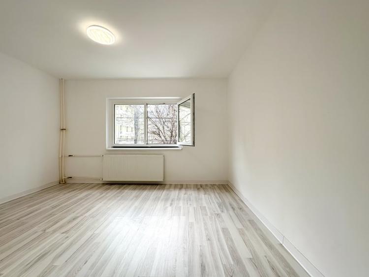 Lângă parc, renovat complet, gata să devină al tău. Totul nou! - 6