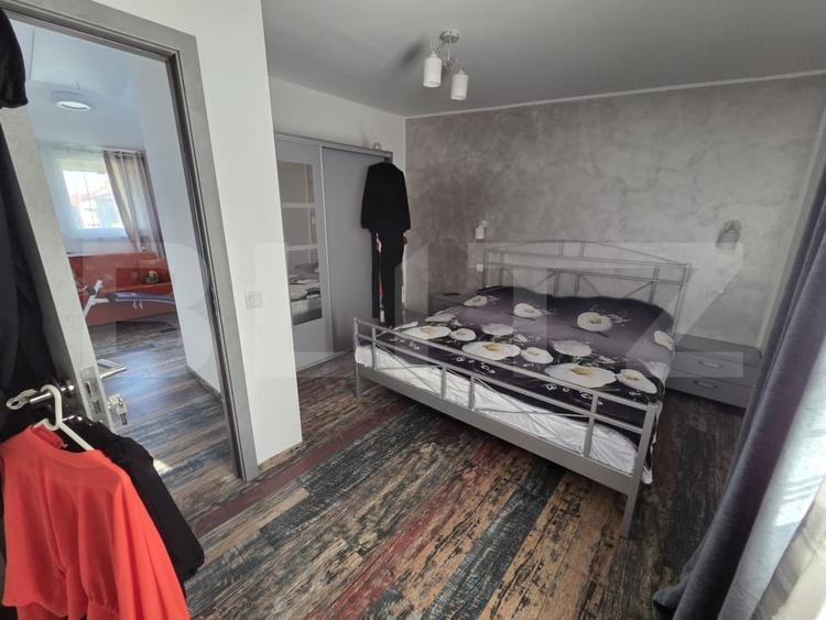 Vila  226 mp utili, curte 277 mp, zona Micro 3 - 16