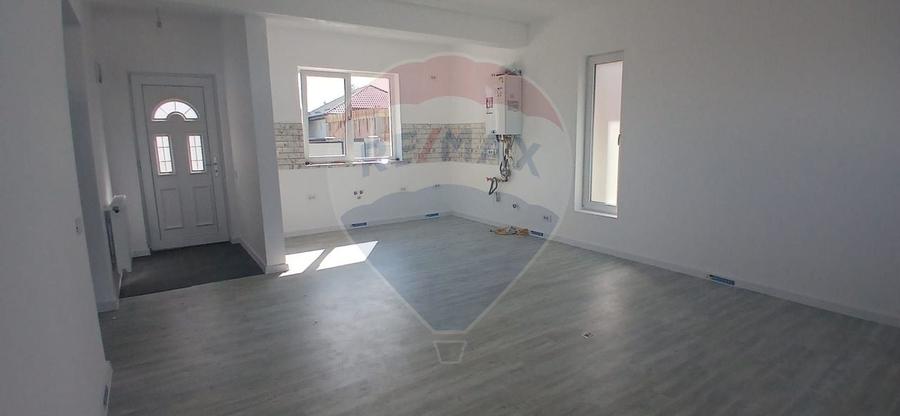 Casa noua Crevedia | gata de mutare | 3 camere - 4