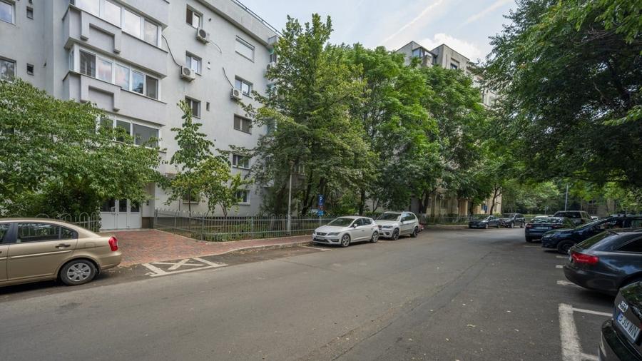 REA1024662 Apartament 4 camere de vanzare Alba Iulia l Decebal - 16