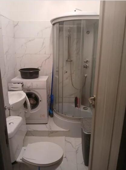 Titan PARC ,Policlinica,bl.reabilitat,Amenajata,mobilata,Libera - 5