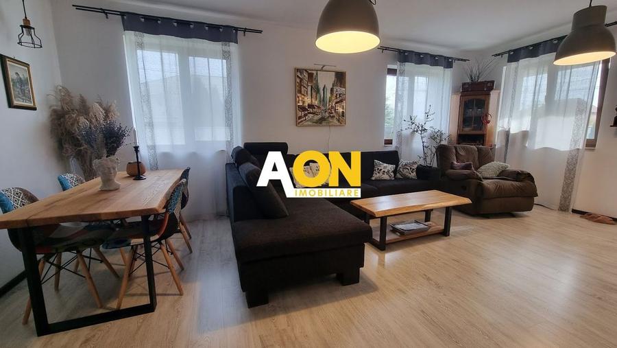 Casa 5 Camere, Zona Cetate, Ultrafinisata - 2