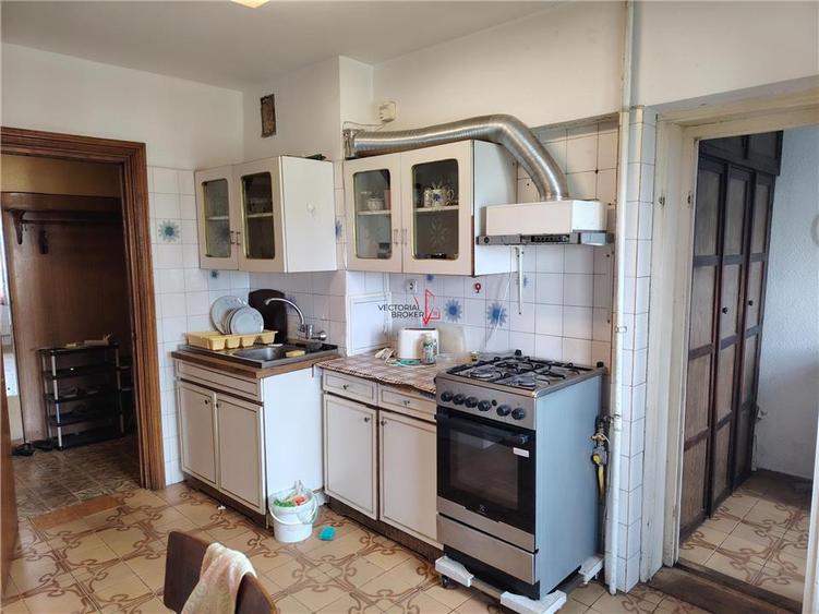 Apartament 3 camere zona Ion Mihalache cu Turda constructie 1984 - 20