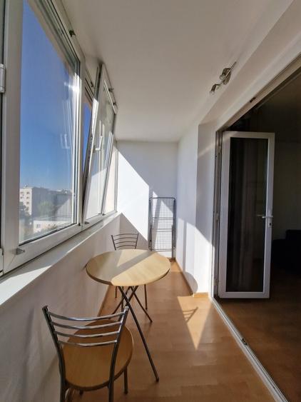 Titan - metrou 5 min , garsoniera moderna, mobilata, utilata, canapea extensibil - 3