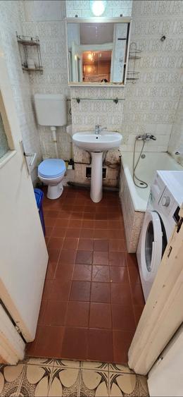 Apartament 2 camere decomandat  - Zona Lipovei - 4