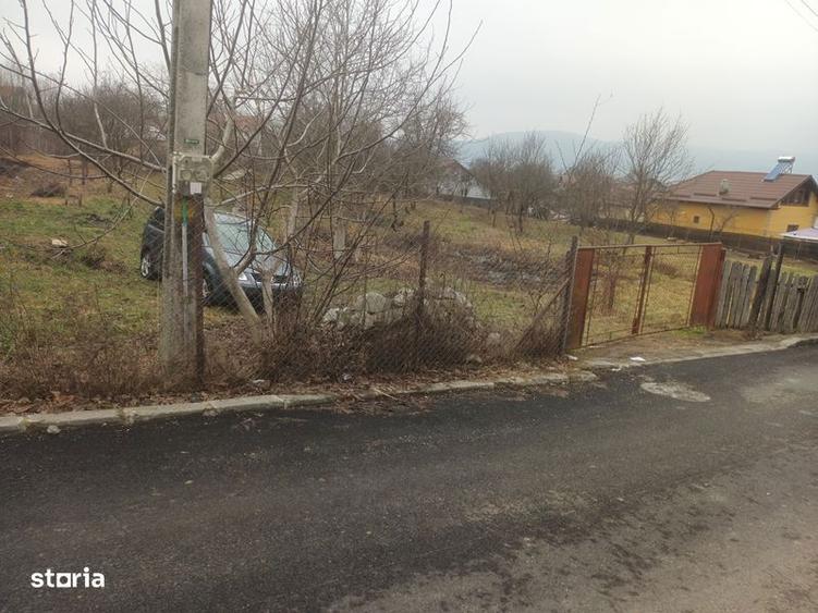 Teren intravilan - 4