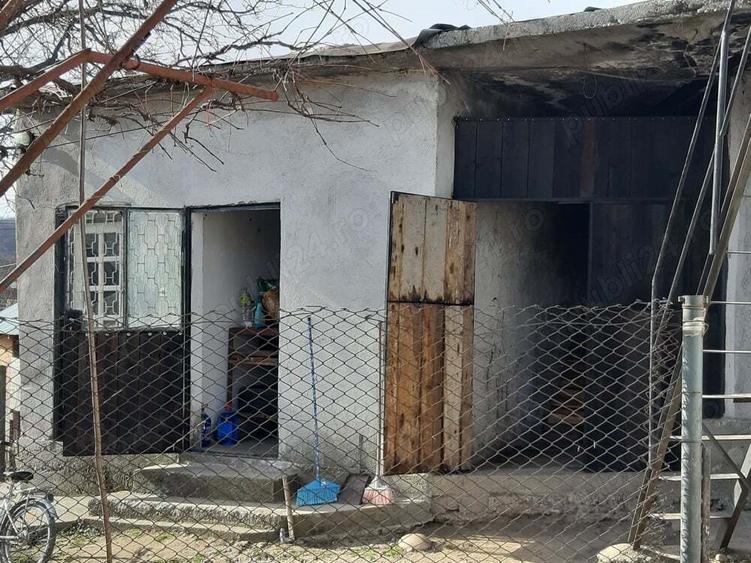 Casa de vanzare . - 9