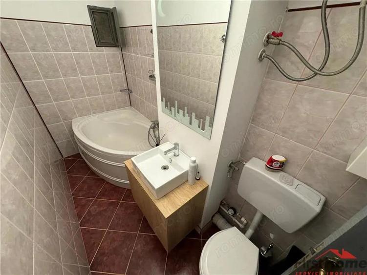 Garsoniera renovata, parter si mobilata, strada A.Vlahuta - 5