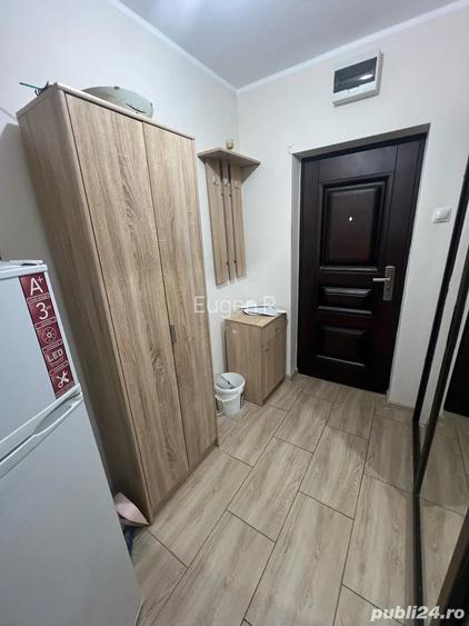 De inchiriat ! De inchiriat !